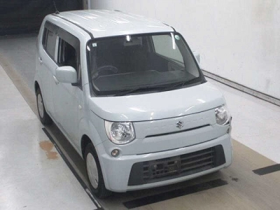 SUZUKI MRWAGON