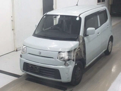 SUZUKI MRWAGON