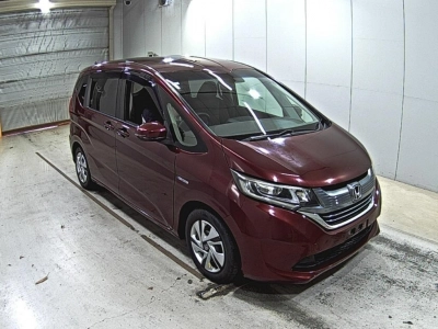 HONDA FREED HYBRID