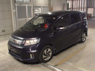 HONDA FREED SPIKE