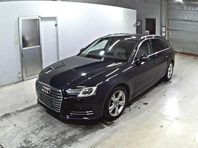 AUDI A4 AVANTE