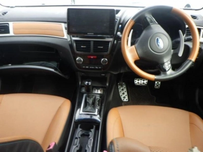 SUBARU EXIGA CROSSOVER 7