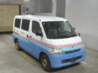 TOYOTA TOWN ACE