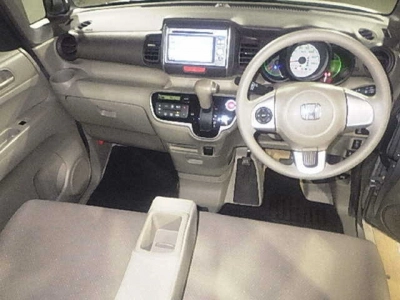 HONDA N BOX +
