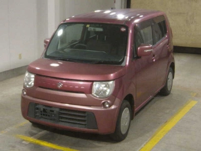 SUZUKI MRWAGON