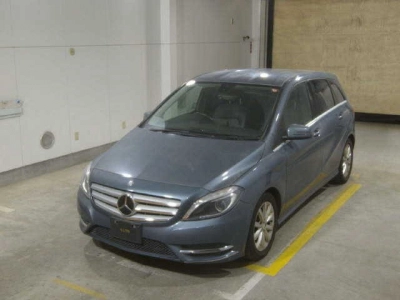 MERCEDES BENZ B CLASS