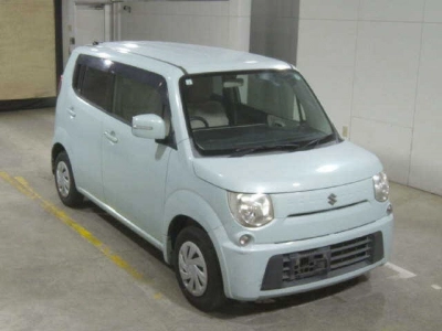 SUZUKI MRWAGON
