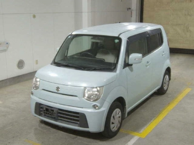SUZUKI MRWAGON