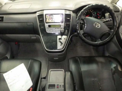 TOYOTA ALPHARD V