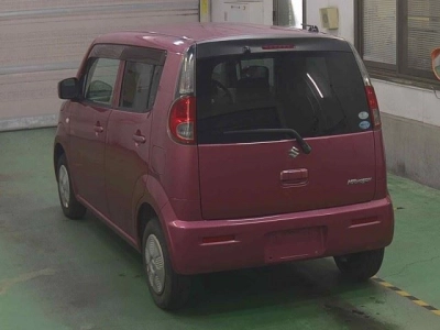 SUZUKI MRWAGON