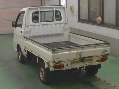 DAIHATSU HIJET TRUCK