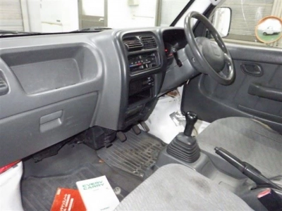 SUZUKI CARRY TRUCK