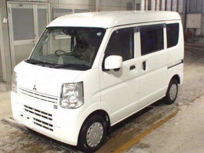 MITSUBISHI MINICAB