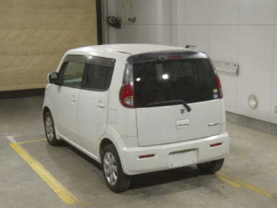 SUZUKI MRWAGON