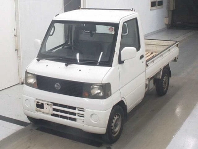 NISSAN CLIPPER TRUCK
