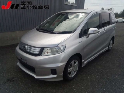 HONDA FREED SPIKE