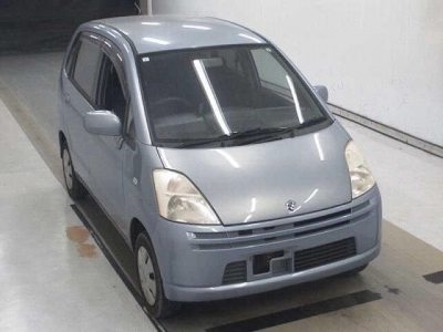 SUZUKI MRWAGON
