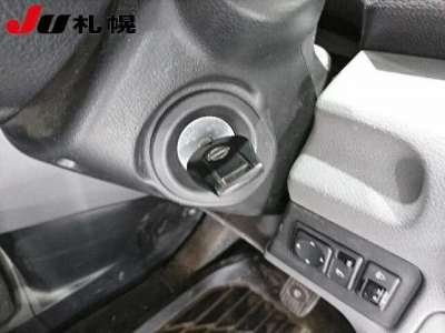 NISSAN NV200 VANETTE VAN