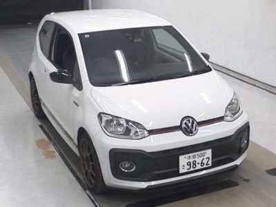 VOLKSWAGEN UP!