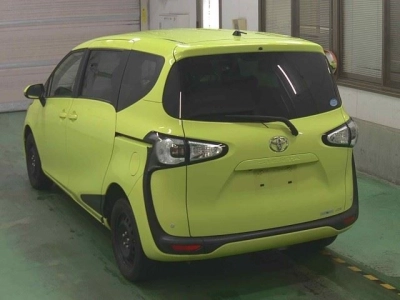 TOYOTA SIENTA