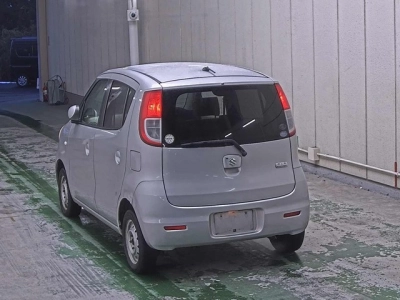 SUZUKI MRWAGON