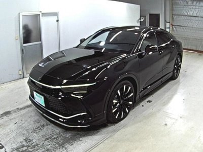 TOYOTA CROWN CROSSOVER