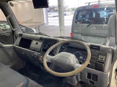 MITSUBISHI FUSO CANTER GUTS