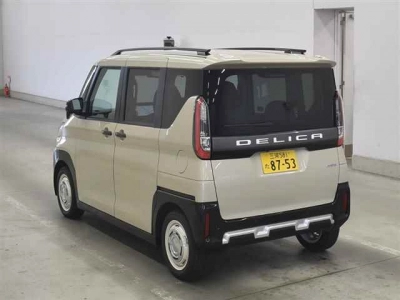 MITSUBISHI DELICA MINI