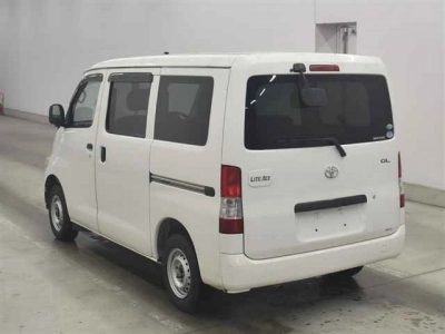 TOYOTA LITE ACE VAN