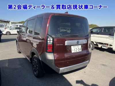 HONDA FREED HYBRID