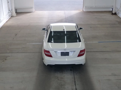 MERCEDES BENZ C CLASS