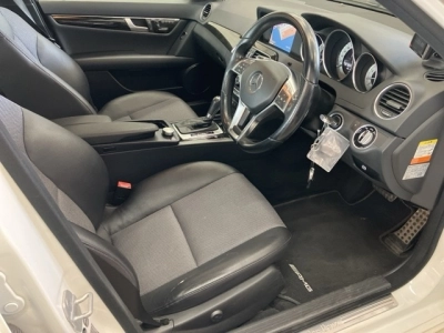 MERCEDES BENZ C CLASS