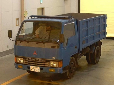 MITSUBISHI CANTER