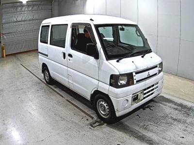 MITSUBISHI MINICAB