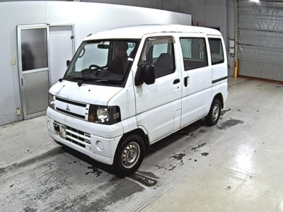 MITSUBISHI MINICAB