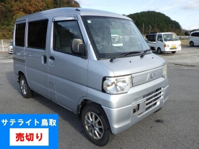 MITSUBISHI MINICAB
