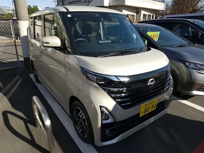 NISSAN ROOX