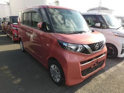 NISSAN ROOX