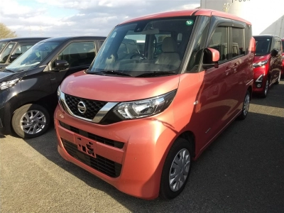 NISSAN ROOX