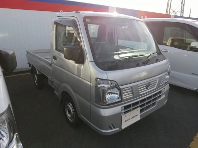 NISSAN CLIPPER TRUCK