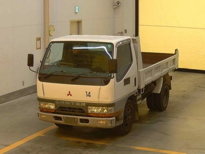 MITSUBISHI CANTER