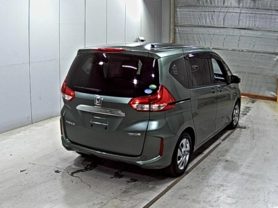 HONDA FREED HYBRID