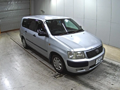 TOYOTA SUCCEED VAN
