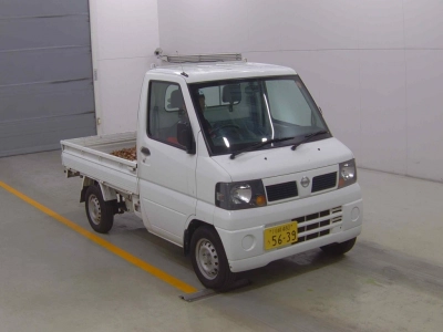 NISSAN CLIPPER TRUCK