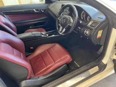 MERCEDES BENZ E CLASS