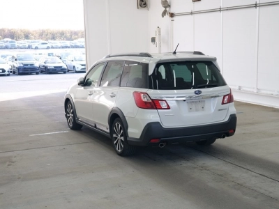 SUBARU EXIGA CROSSOVER 7