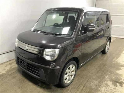 SUZUKI MRWAGON