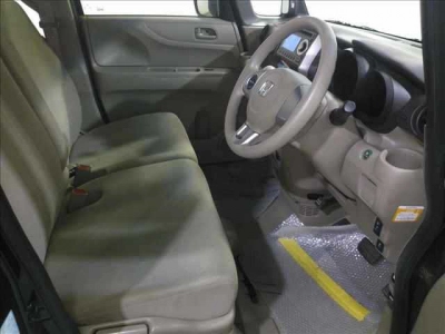 HONDA N BOX +