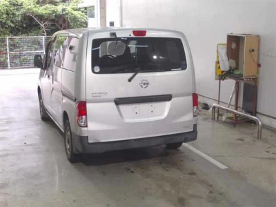 NISSAN NV200 VANETTE VAN