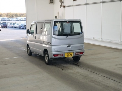 MITSUBISHI MINICAB